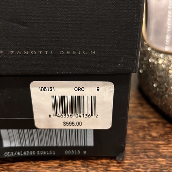 Giuseppe zanotti design gold glitter pumps. Gently worn. With dust bag. Size 39 - Picture 4 of 7